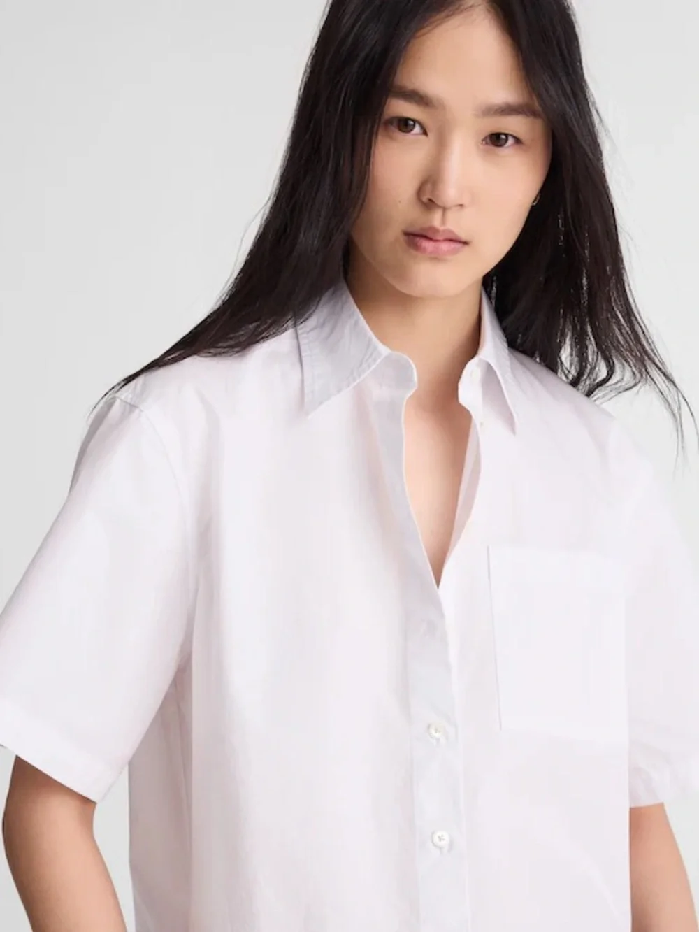Madewell Straight-Hem Short-Sleeve Shirt in Poplin - Picture 4 of 5